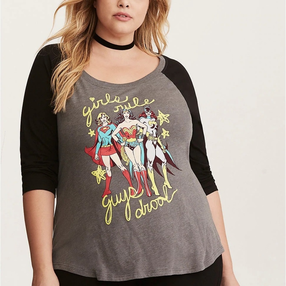 NWT DC Girl Superheroes Raglan Tee